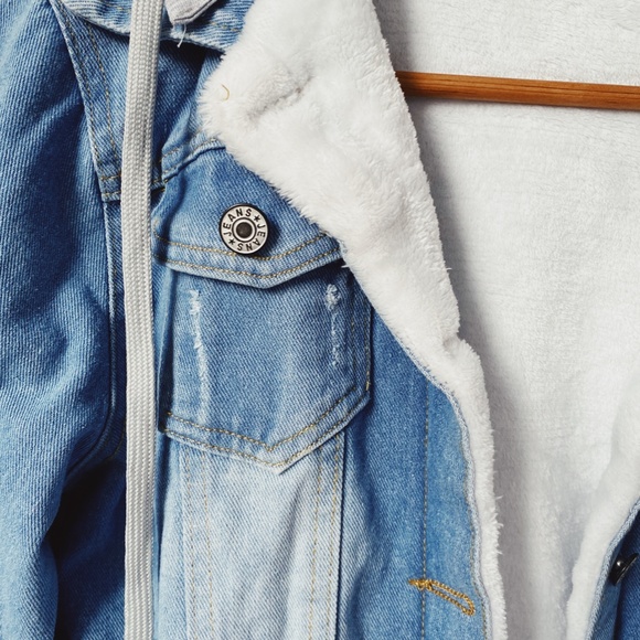 FAUX LINED HOODED DENIM JACKET - Picture 3 of 3